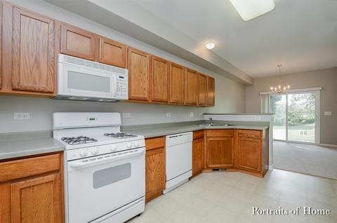 3834 Munson St, Plano, IL 60545 photo 8