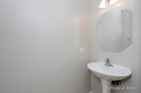 3834 Munson St, Plano, IL 60545 photo 9
