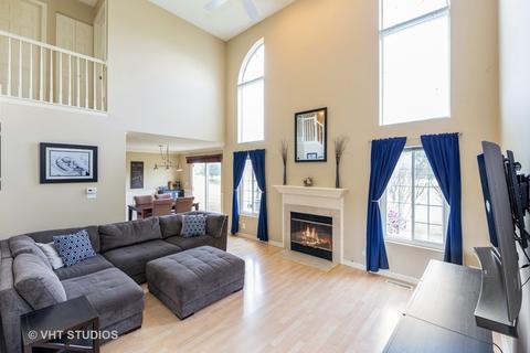 1170 Longford Rd, Bartlett, IL 60103 photo 2