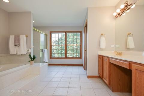 1931 Tunbridge Ct, Algonquin, IL 60102 photo 14