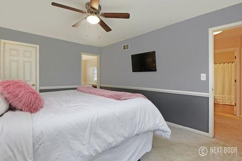 509 Shagbark Dr, Elgin, IL 60123 photo 18