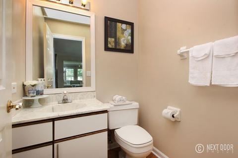 509 Shagbark Dr, Elgin, IL 60123 photo 17