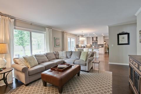 145 E Stone Ave, Lake Forest, IL 60045 photo 12