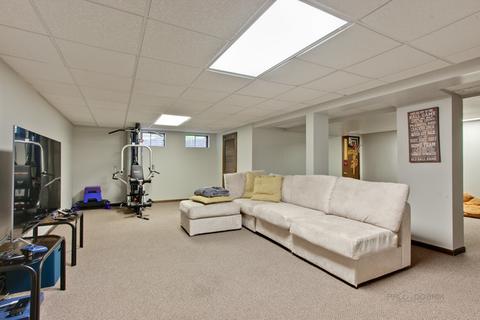 145 E Stone Ave, Lake Forest, IL 60045 photo 28