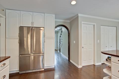 145 E Stone Ave, Lake Forest, IL 60045 photo 9