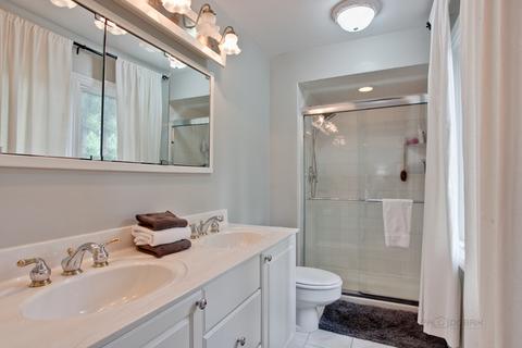 145 E Stone Ave, Lake Forest, IL 60045 photo 20