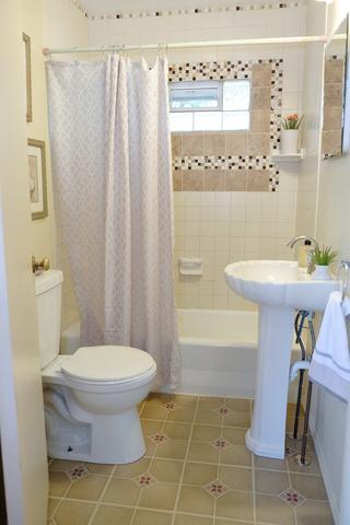 607 Edison Ave, Aurora, IL 60505 photo 9