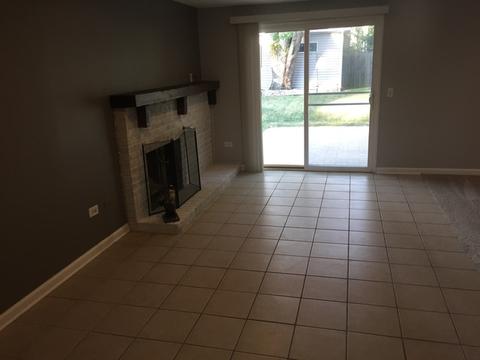 152 Thackeray Dr, Bolingbrook, IL 60440 photo 17