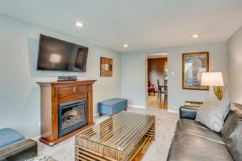 11010 S Artesian Ave, Chicago, IL 60655 photo 8