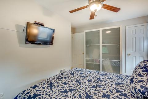 11010 S Artesian Ave, Chicago, IL 60655 photo 15