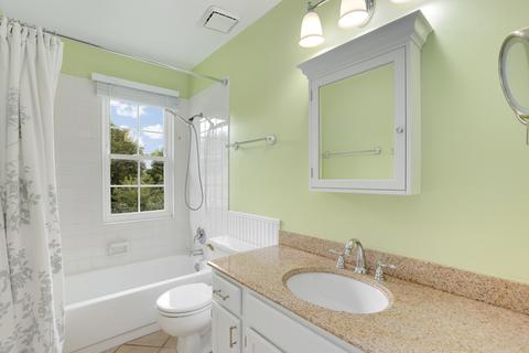 1257 Cobblers Xing, Elgin, IL 60120 photo 18