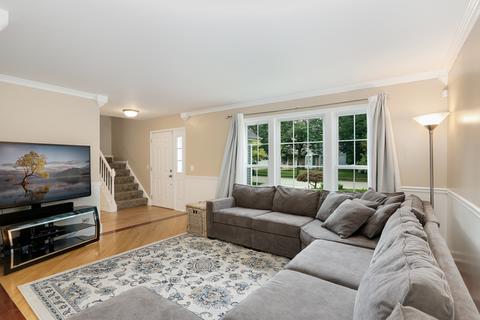 1257 Cobblers Xing, Elgin, IL 60120 photo 10