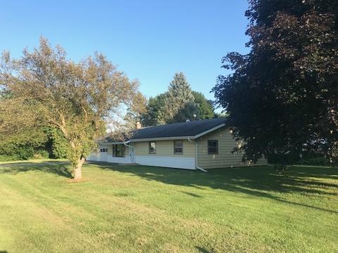 502 E Kelsey St, Malta, IL 60150 photo 2