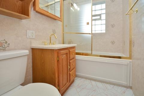 4316 Maple Ave, Brookfield, IL 60513 photo 9