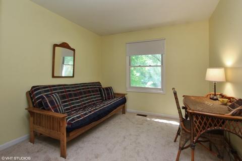 174 Hampton St, Cary, IL 60013 photo 14
