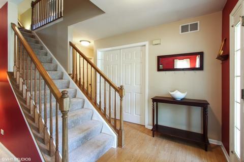 174 Hampton St, Cary, IL 60013 photo 5