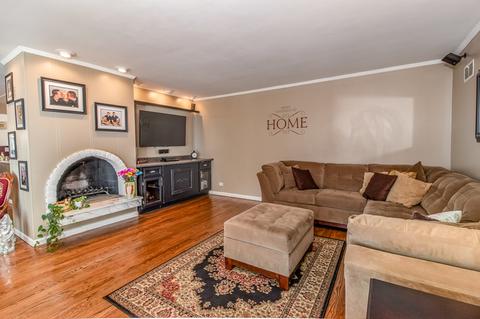 4 Belford Ln, Rolling Meadows, IL 60008 photo 4