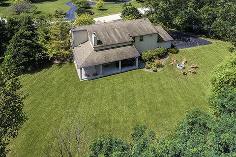 7 Bannockburn Ct, Bannockburn, IL 60015 photo 3