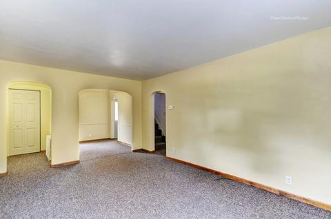 812 E Main St, Morris, IL 60450 photo 5