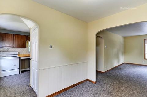 812 E Main St, Morris, IL 60450 photo 8