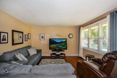 14319 Kolin Ave, Midlothian, IL 60445 photo 3