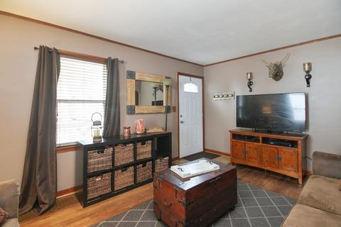 666 S Foley Ave, Kankakee, IL 60901 photo 2