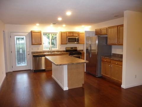 523 E Washington St, Arcola, IL 61910 photo 8