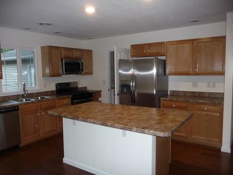 523 E Washington St, Arcola, IL 61910 photo 9