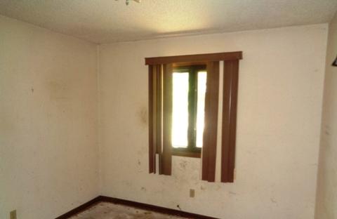 1230 N Briar Ave, Kankakee, IL 60901 photo 6