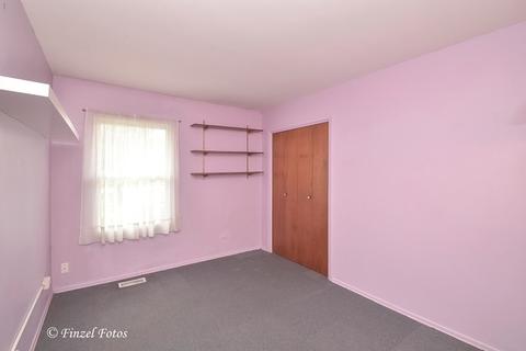 1465 Devonshire Ln, Hoffman Estates, IL 60169 photo 11