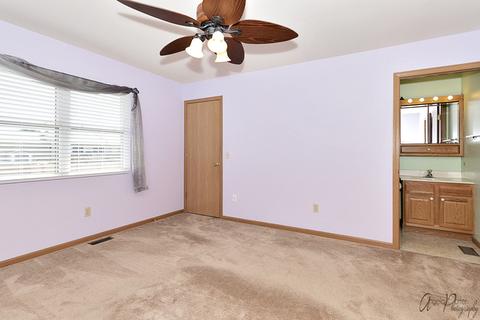 618 Wimbleton Trl, Mchenry, IL 60050 photo 15