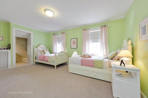 600 Stonegate Ter, Glencoe, IL 60022 photo 23