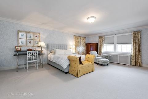 600 Stonegate Ter, Glencoe, IL 60022 photo 17