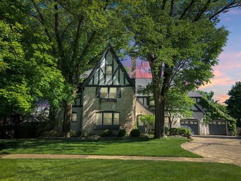 600 Stonegate Ter, Glencoe, IL 60022 photo 2