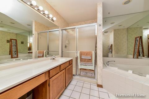 5 S475 Scots Dr #E, Naperville, IL 60563 photo 12