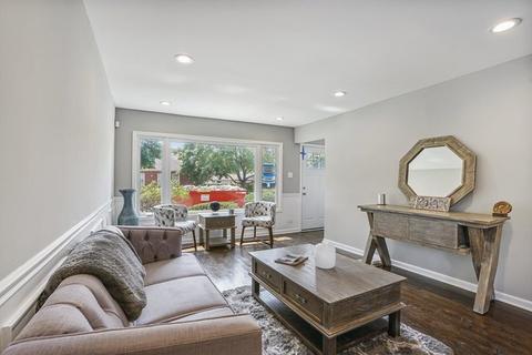 1716 E 87th Pl, Chicago, IL 60617 photo 6