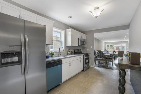 1716 E 87th Pl, Chicago, IL 60617 photo 11