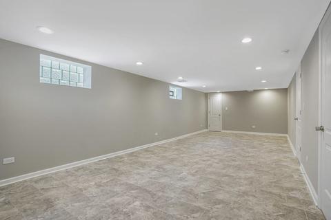 1716 E 87th Pl, Chicago, IL 60617 photo 24