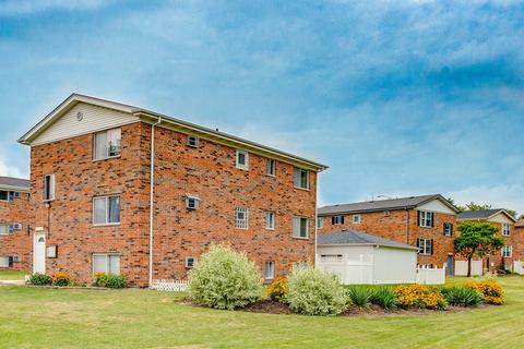 5 N226 Eagle Ter, Itasca, IL 60143 photo 1
