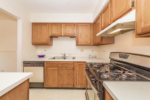 1244 Coldspring Rd, Elgin, IL 60120 photo 11