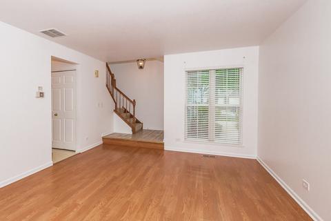 1244 Coldspring Rd, Elgin, IL 60120 photo 6
