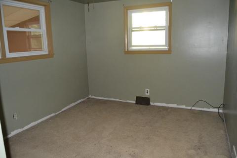 122 E 2nd St, Spring Valley, IL 61362 photo 8
