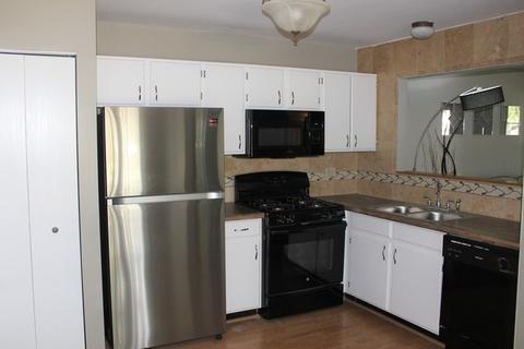 4210 Rivertowne Ct, Plainfield, IL 60586 photo 9