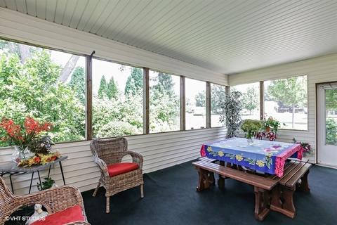 38 W084 Tipi Ln, Elgin, IL 60124 photo 23
