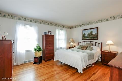 38 W084 Tipi Ln, Elgin, IL 60124 photo 13