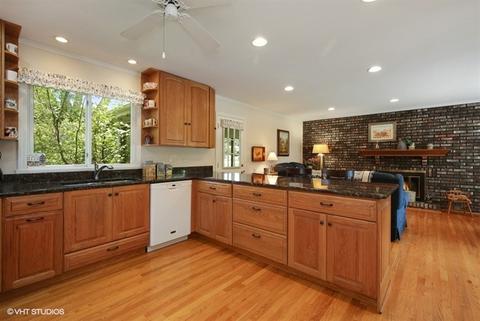 38 W084 Tipi Ln, Elgin, IL 60124 photo 7