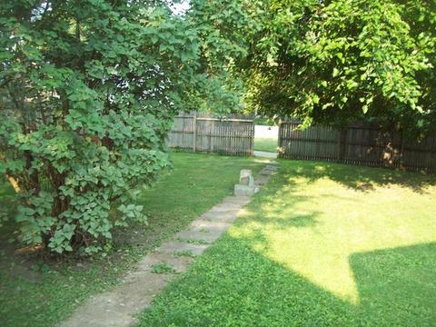 205 N Main St, Walnut, IL 61376 photo 3