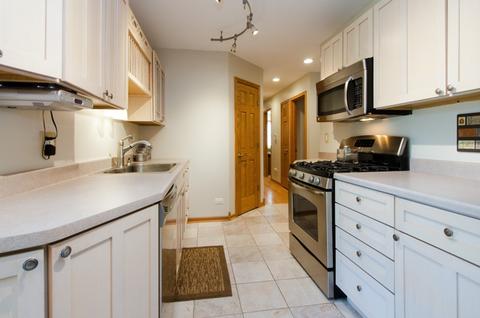 556 Alida Dr, Cary, IL 60013 photo 5