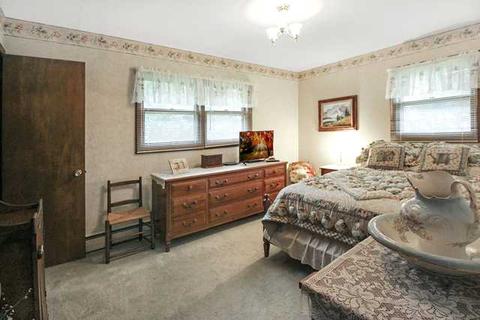 2275 Sunset Dr, Freeport, IL 61032 photo 17