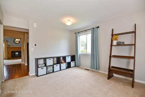 2946 Diane Dr, Aurora, IL 60504 photo 7